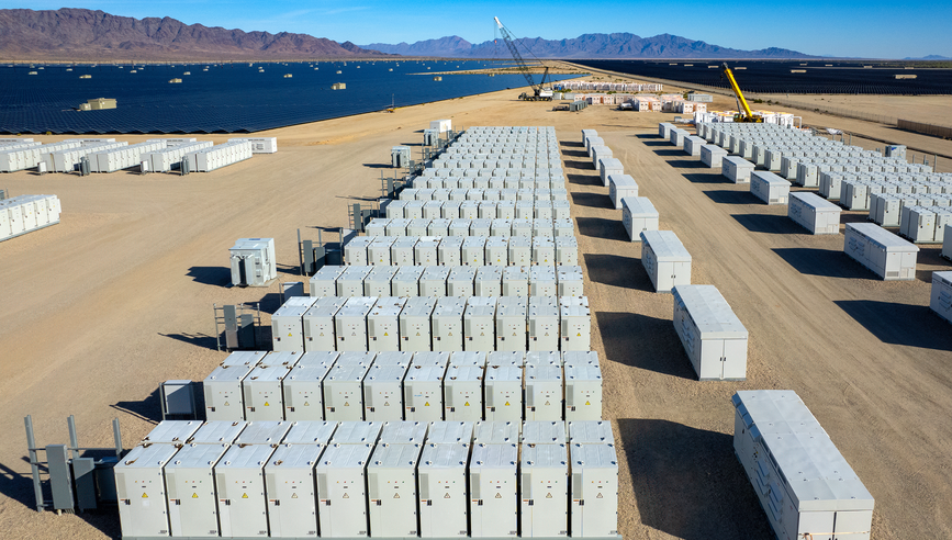 battery units storing electricity in the desert.