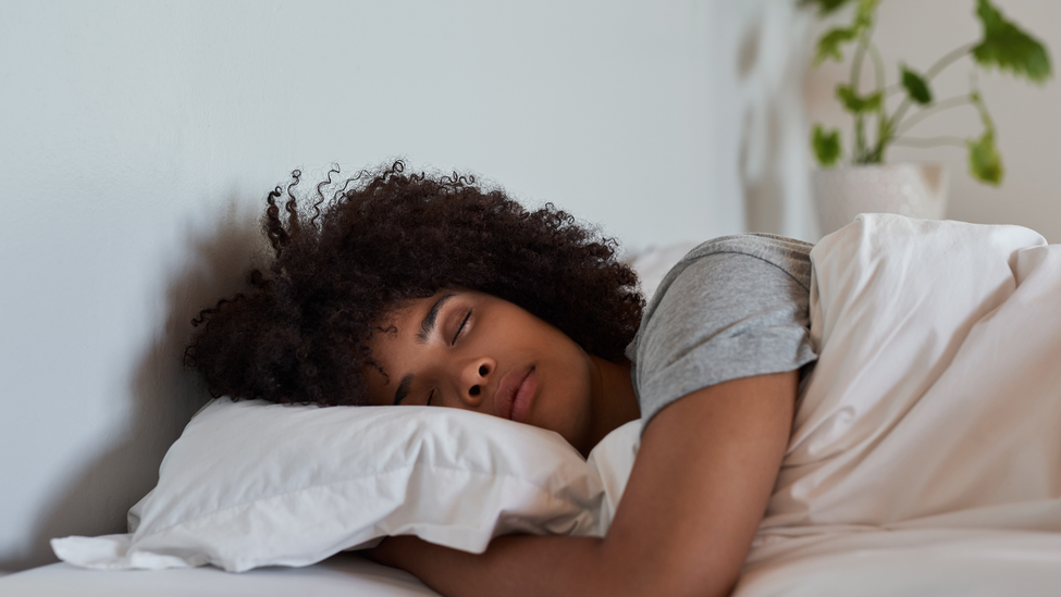 african-american-women-sleeping-in-bed.jpg