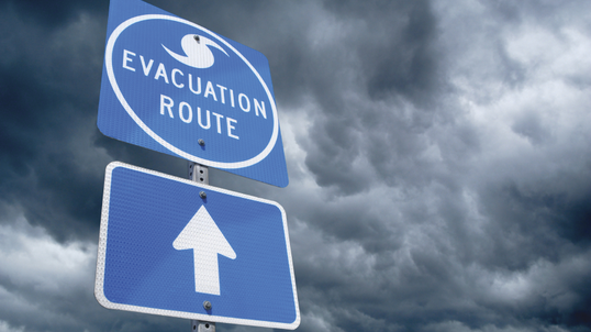 hurricane-evacuation-route-sign.jpg